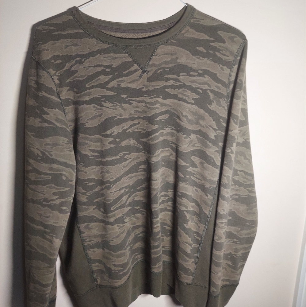 Abercrombie and Fitch Camo Pullover